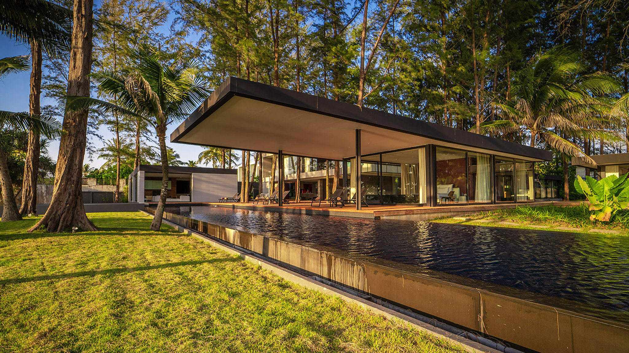 Grand Villa Noi